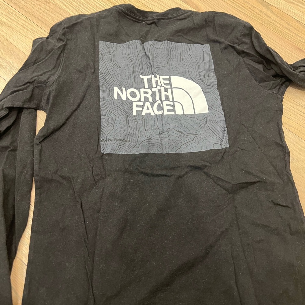The North Face women’s tshirt size small